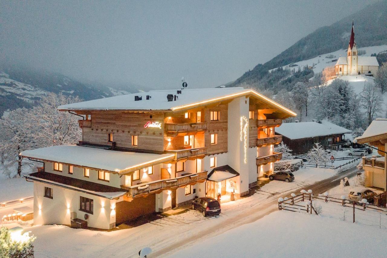 Hotel Garni Romantik Fügen Exterior foto